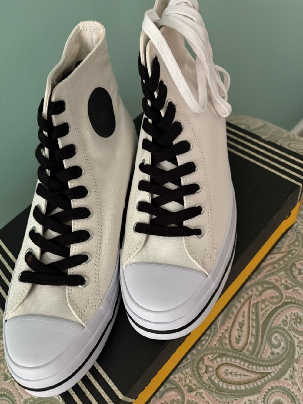 New High-Top Canvas Sneakers - Picture 2 of 5